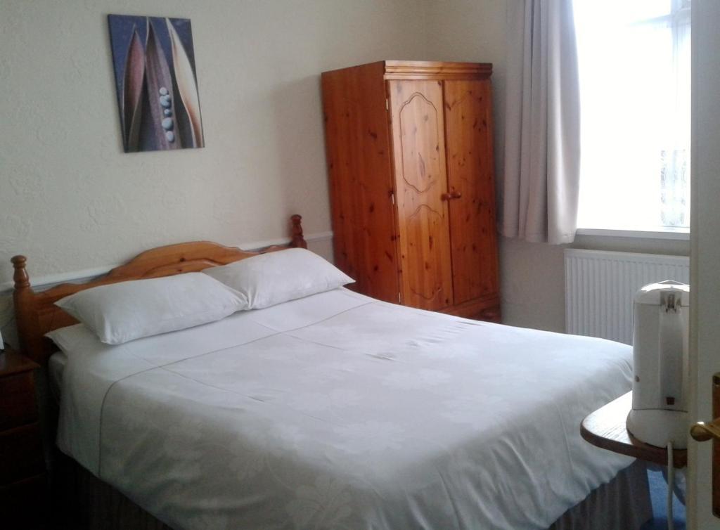 Gables Nest Bed & Breakfast Birmingham Oda fotoğraf